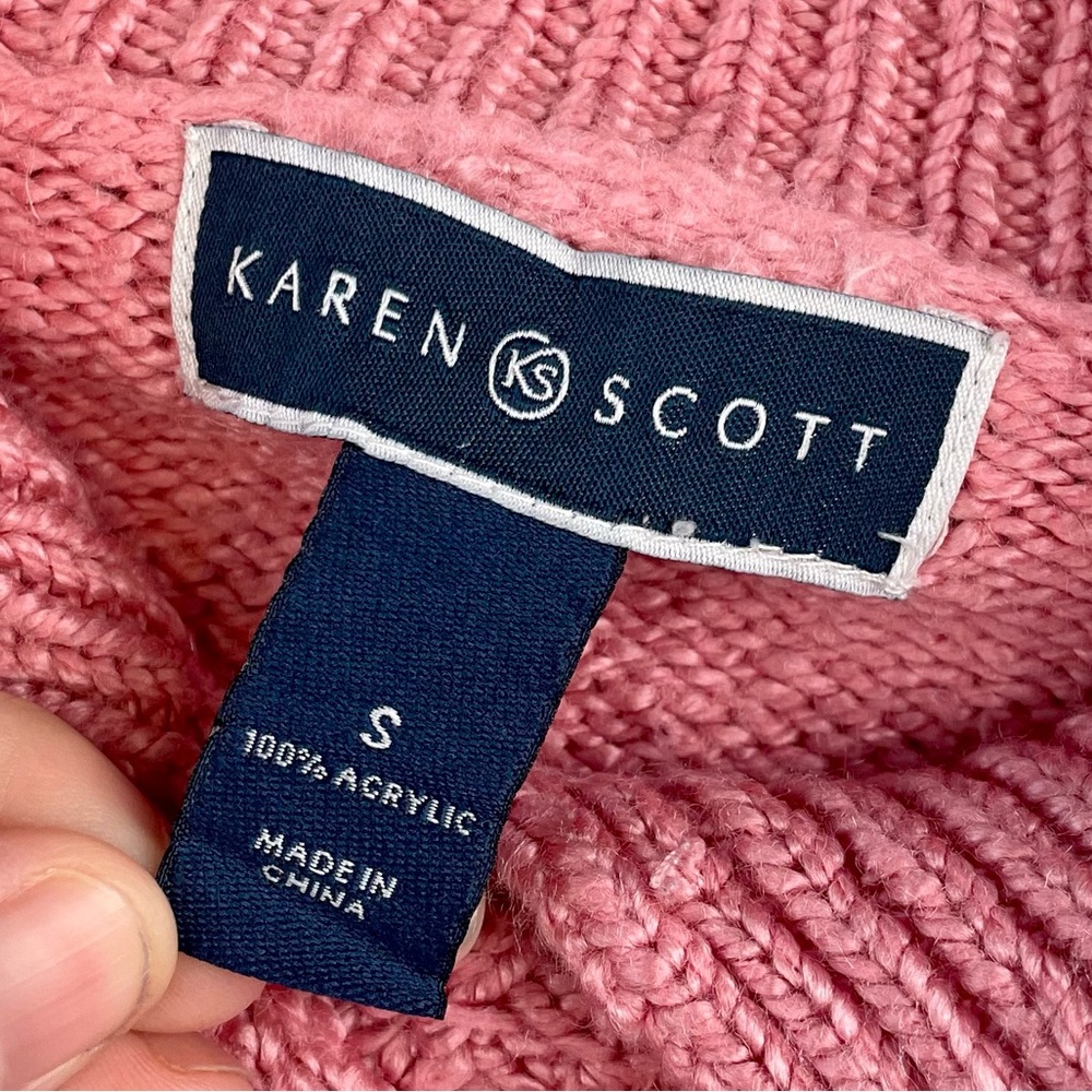 KAREN SCOTT • Dusty Pink Cable Knit Faux Pearl Button Mock-neck Sweater, S - Picture 15 of 16